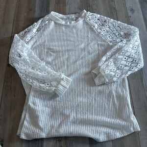 Elegant White Lace Sleeve Top